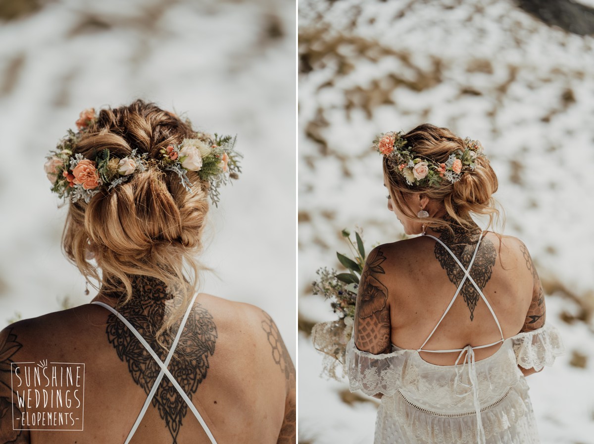 bride crimson wedding flowers