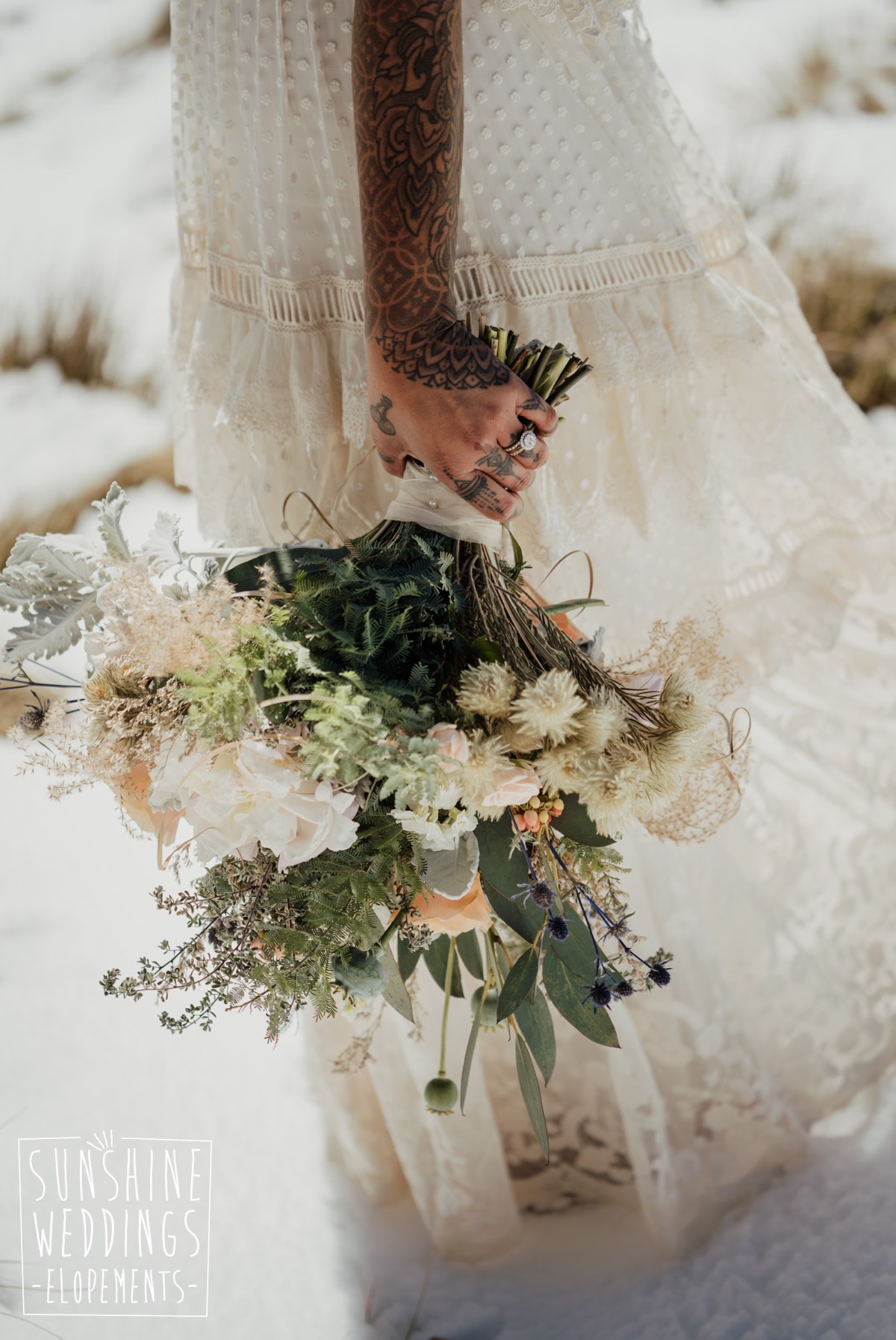 wedding flowers elopement wedding