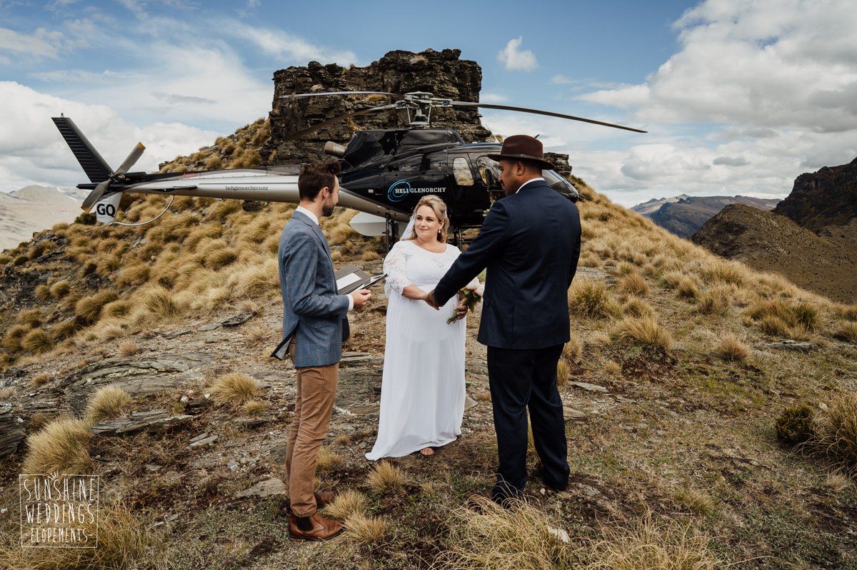 helicopter elopement queenstown wedding